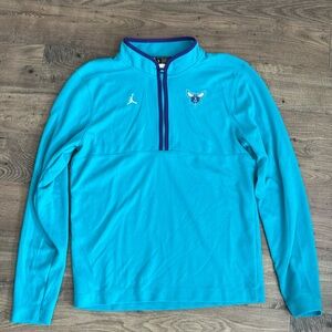 EUC Charlotte Hornets 1/4 zip